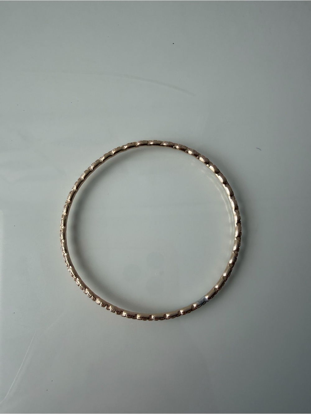 Elegant Gold Textured Women’s Bangle Bracelet
